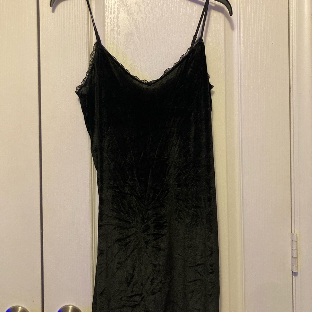 NWT VS velvet slip dress - Picture 2 of 5